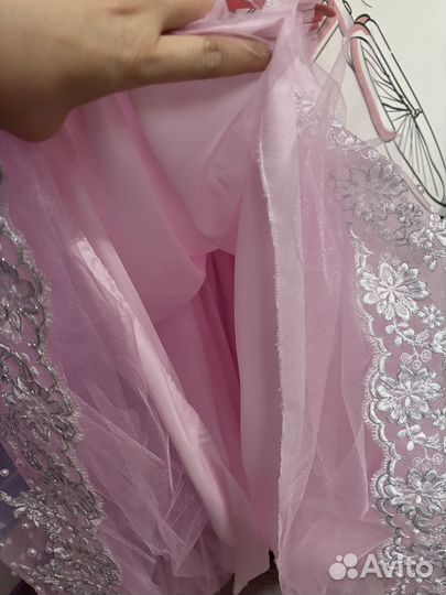 Нарядное платье для девочки