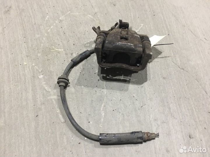 Суппорт тормозной задний левый Ford Kuga 1 2.5 I