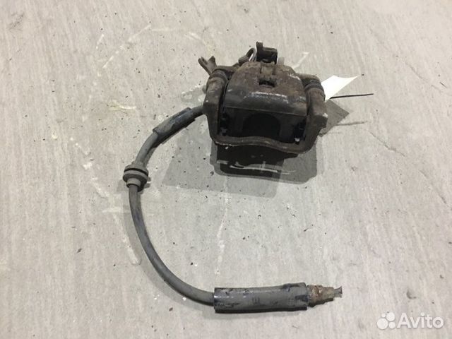 Суппорт тормозной задний левый Ford Kuga 1 2.5 I