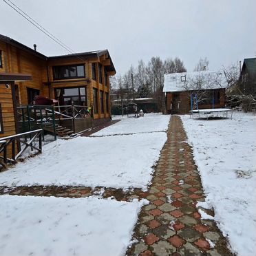 Дом 288 м² на участке 10 сот.