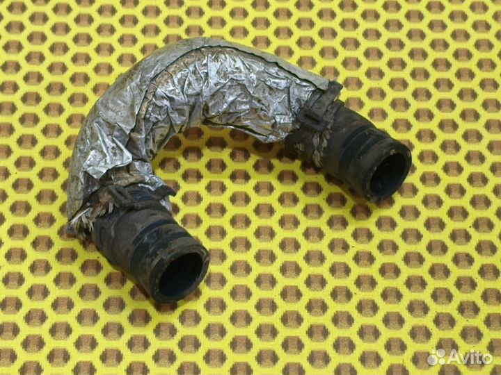 Патрубок системы охлаждения Volkswagen Teramont