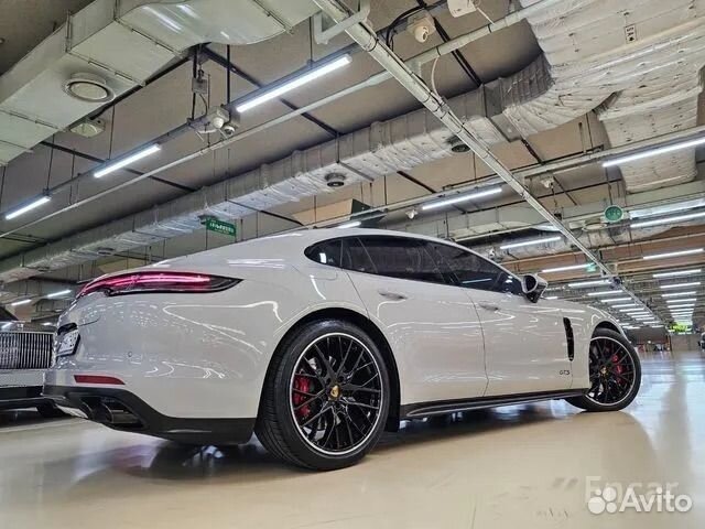 Porsche Panamera GTS 4.0 AMT, 2022, 20 000 км