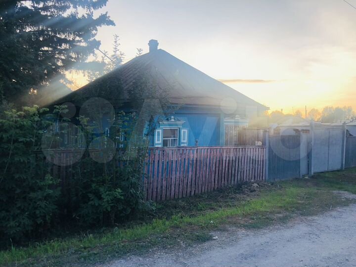 Дом 48 м² на участке 6 сот.