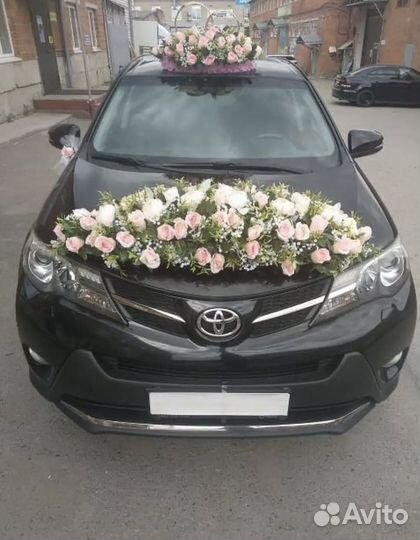 Украшение машины на свадьбу