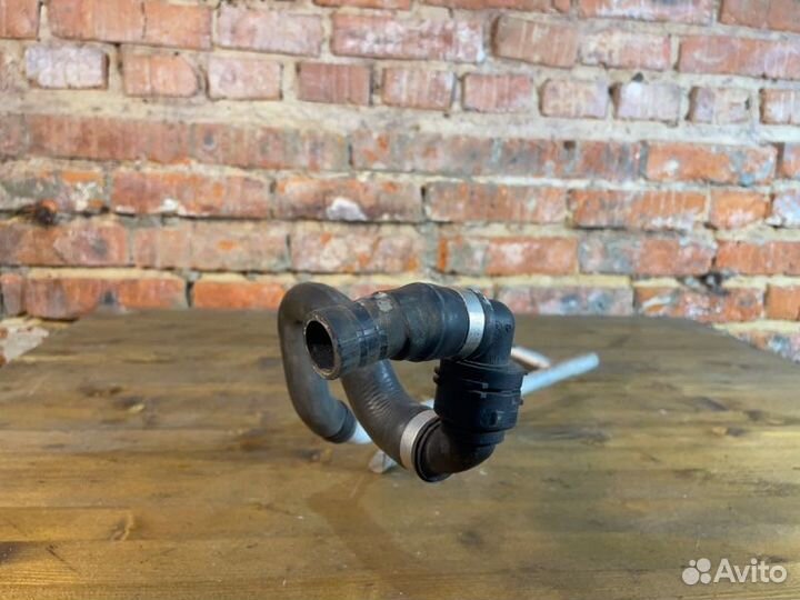 Патрубок Шланг системы охлаждения Bmw X5 E70