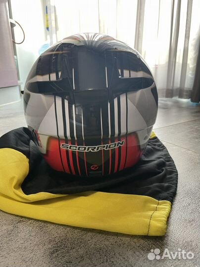 Шлем scorpion exo