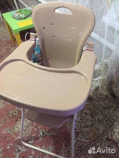 Стульчик для кормления