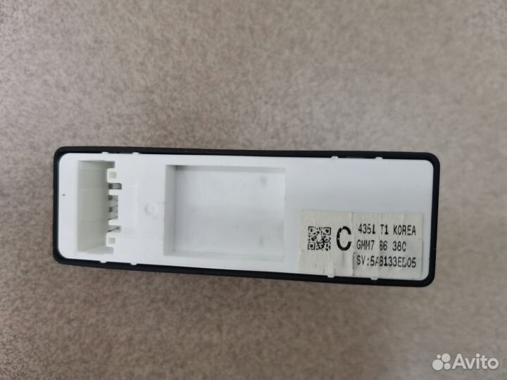 Кнопка стеклоподъёмника задняя левая Mazda 6 GJ