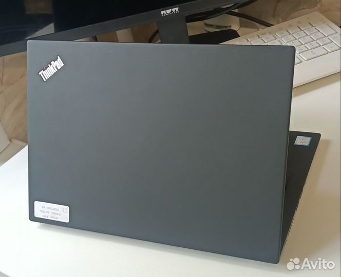 Lenovo Thinkpad X390 UltraBook