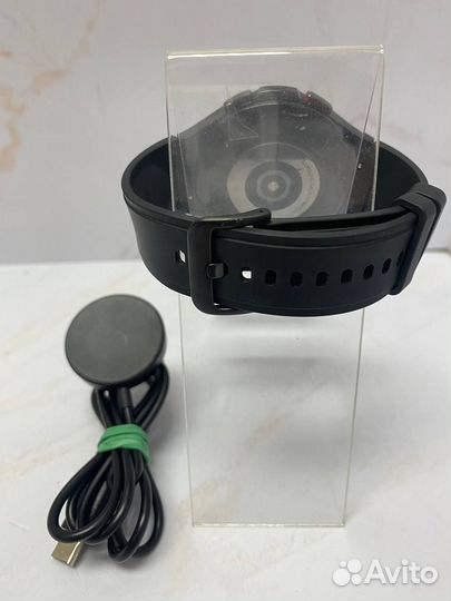 Умные часы Samsung Galaxy Watch 4 Classic (W3CW)