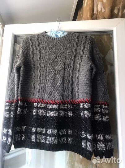 Свитер на мальчика benetton