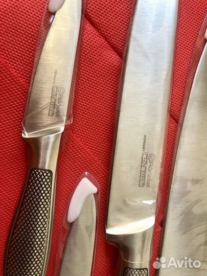 Набор кухонных ножей