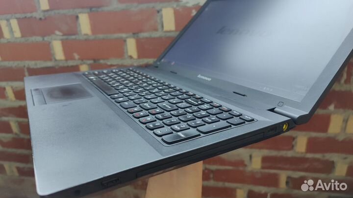 Lenovo B590 (Pentium/RAM 4Gb/HDD 320Gb)