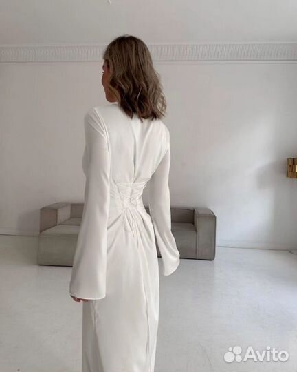 Вечернее платье