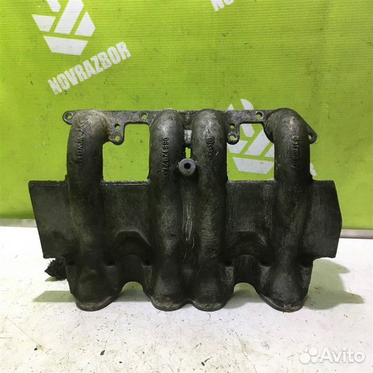 Коллектор впускной Фольксваген Транспортер Т2 Т3