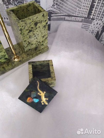 Письменный набор начальника из змеевик