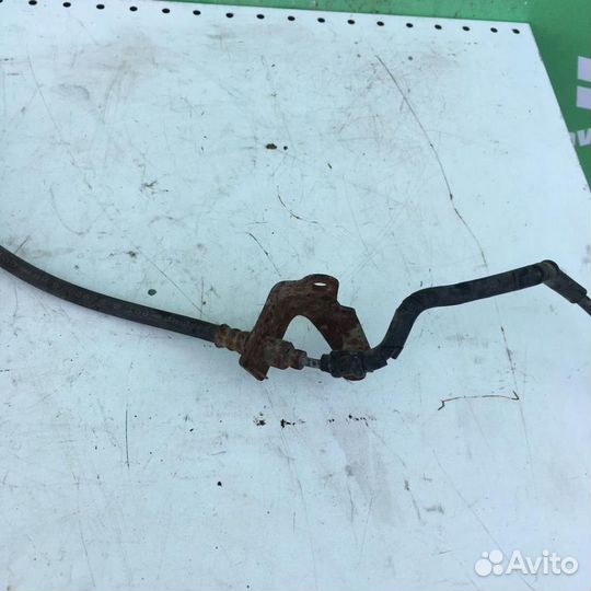 Трубка цилиндра сцепления Тойота Карина Е