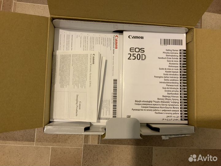 Фотоаппарат Canon Eos 250D 18-55 IS Stm