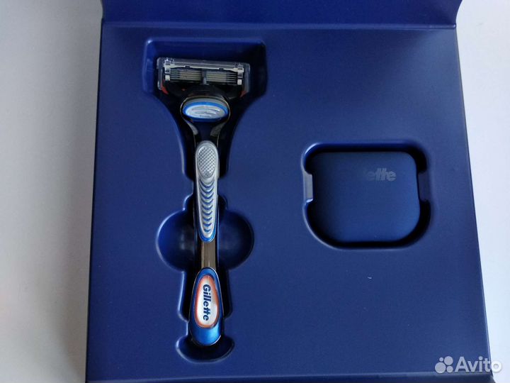 Gillette Fusion 5 набор подарочный бритвенный