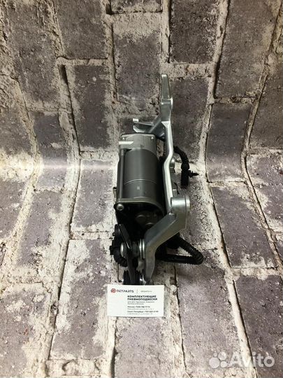 Компрессор Порше Кайен 1 95535890100