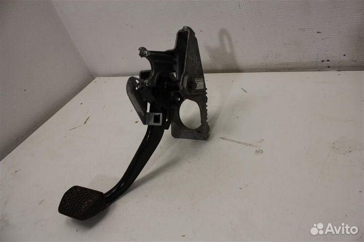 Педаль тормоза Land Rover Range Rover III 2002