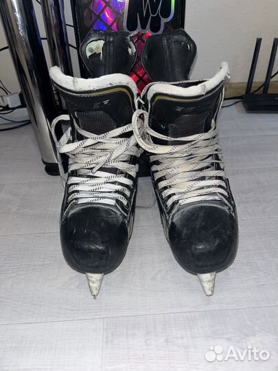 Коньки Bauer Supreme One 9