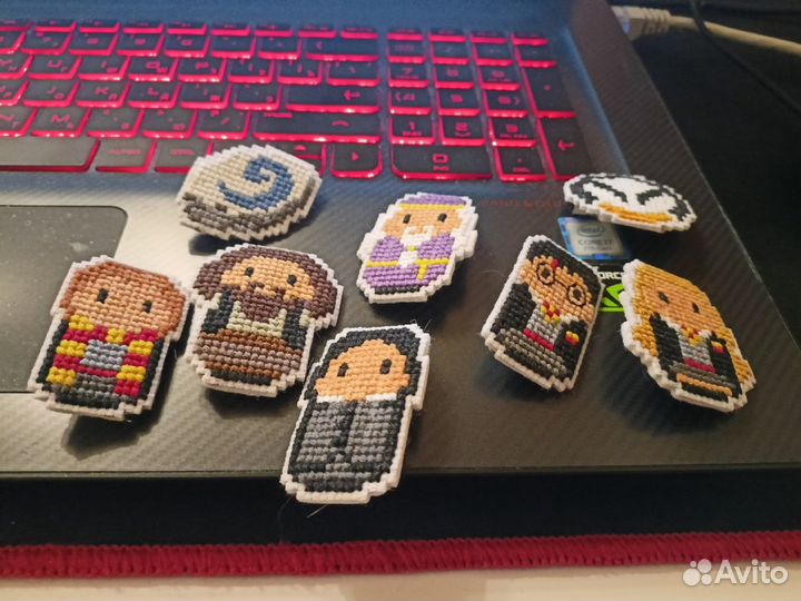 Значки крестиком