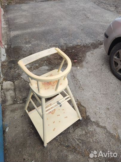 Стульчик для кормления