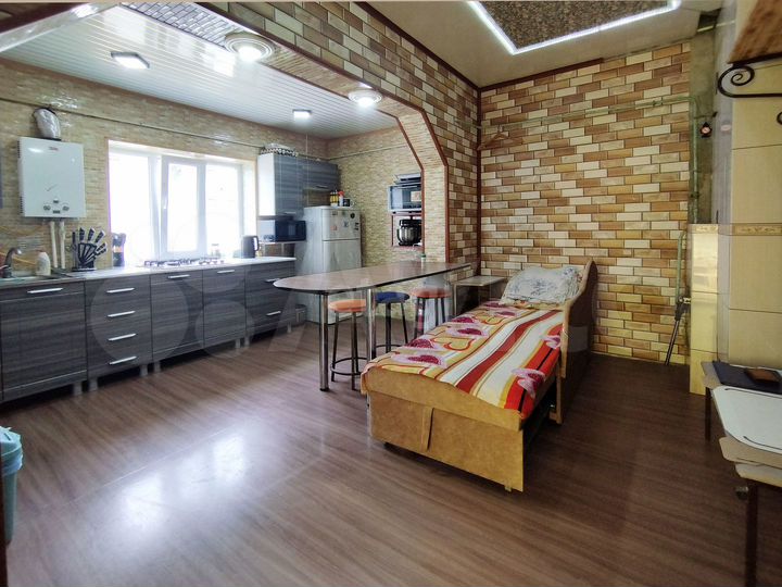2-к. квартира, 37 м², 1/1 эт.