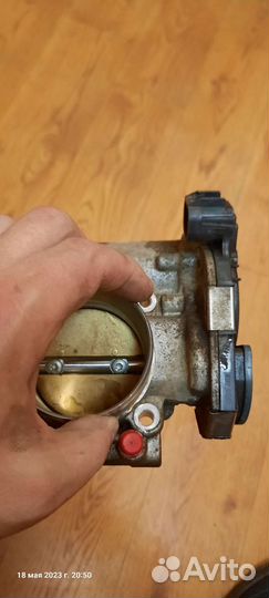 Дросельная заслонка