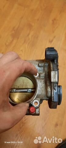 Дросельная заслонка