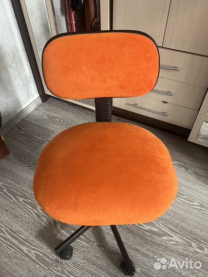 Компьютерное кресло