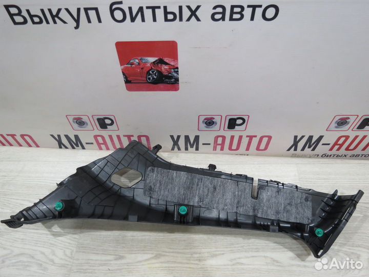 Обшивка стойки задняя правая Hyundai Solaris 2