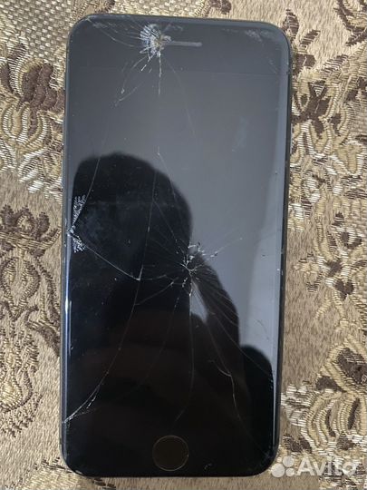 iPhone 8, 64 ГБ