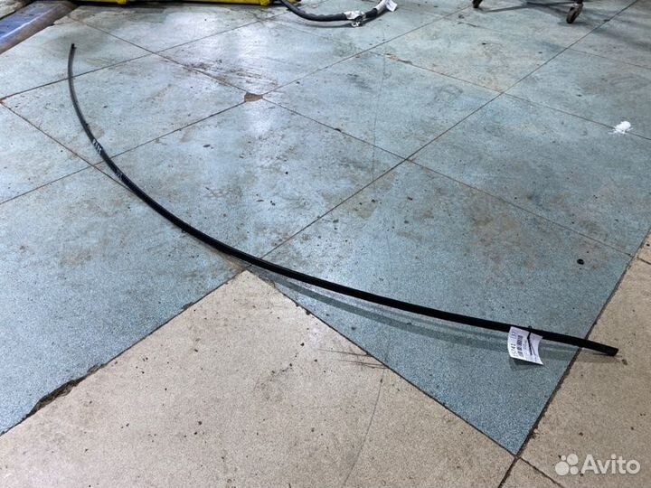 Молдинг крыши передний левый Nissan Teana J32