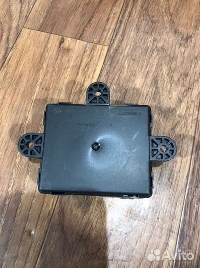 Блок комфорта задний правый Ford Focus CB8 pnda