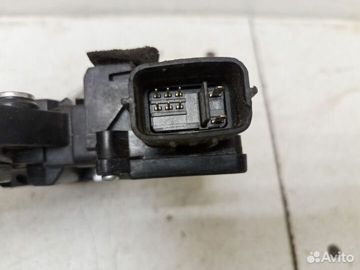 Моторчик переднего правого стеклоподъемника