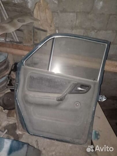 Дверь на волгу 3110