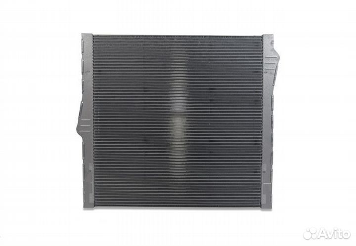 Радиатор основной BMW X5 E70 4.8i