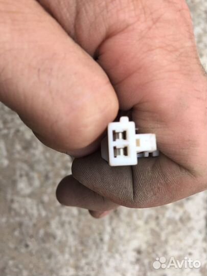 Солярис задний правый датчик абс