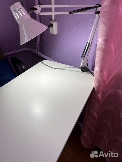 Маникюрный стол бу