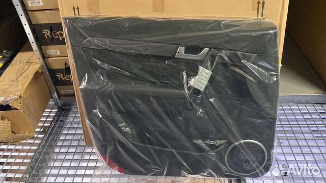 Обшивка передней двери внутренняя Chevrolet Captiv