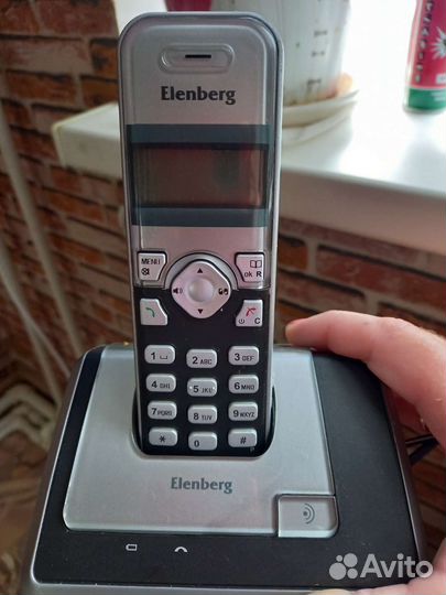 Радио телефон Elenberg
