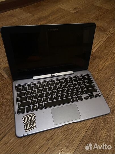 Ноутбук Samsung XE500T