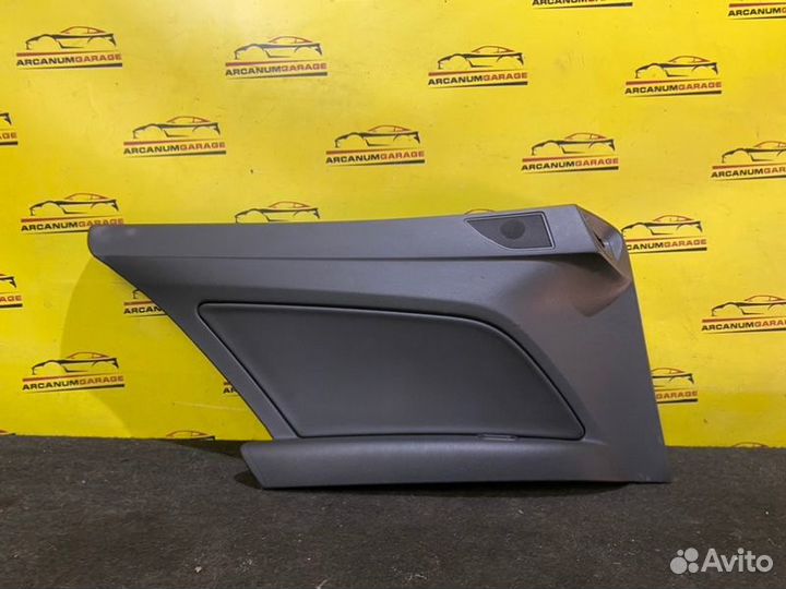 Обшивка двери задняя левая Mercedes 207 W207