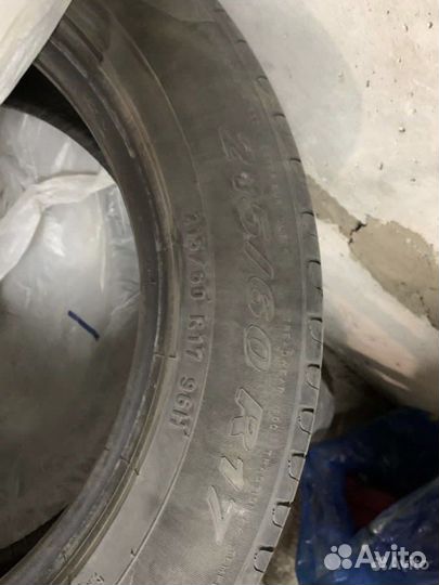 Pirelli P Zero Corsa 215/60 R17