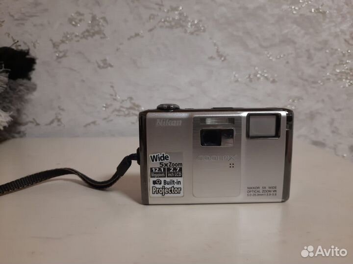 Цифровая камера nikon