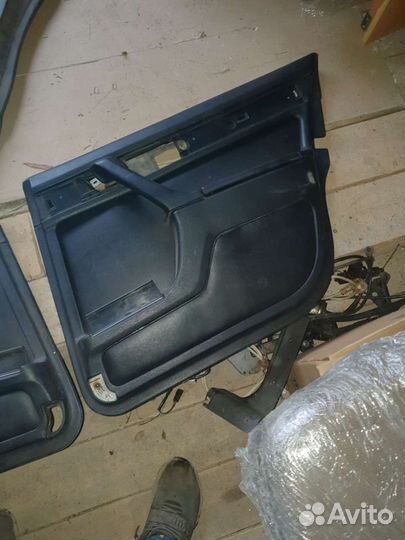 Обшивки дверей на бмв е32
