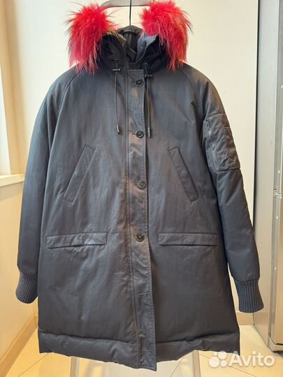 Kenzo Пуховик женский,размер L