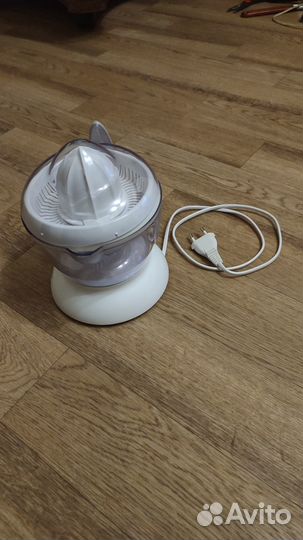 Продам электрическую соковыжималку